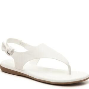 Com & Sens Women’s Sofia White Sandals Size 8M Thong Slingback Comfort Shoes EUC